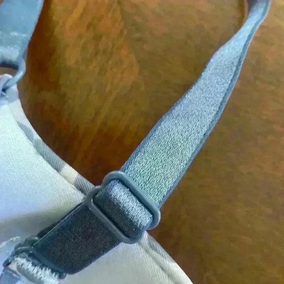 Victoria Secret Demi bra - Picture 4 of 6